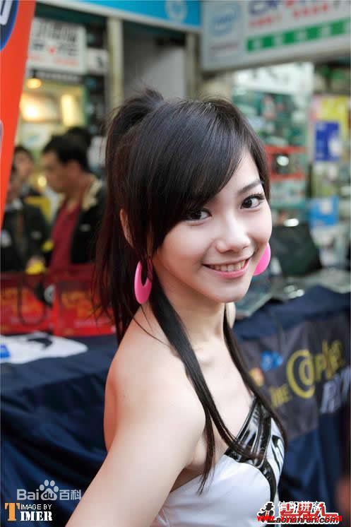 最新邓绍婷(Nikki)性感图片