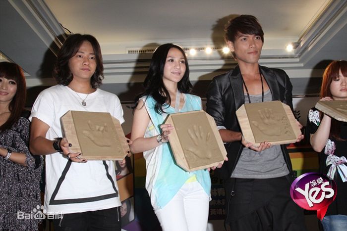 方宥心(Queenie)作品图生活照