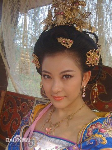 黄娟连锁图片图集