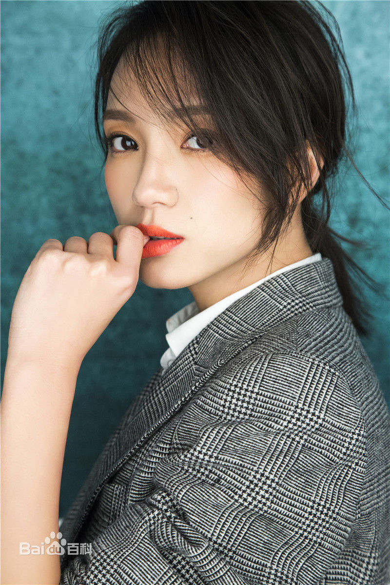 高清魏璐性感图片