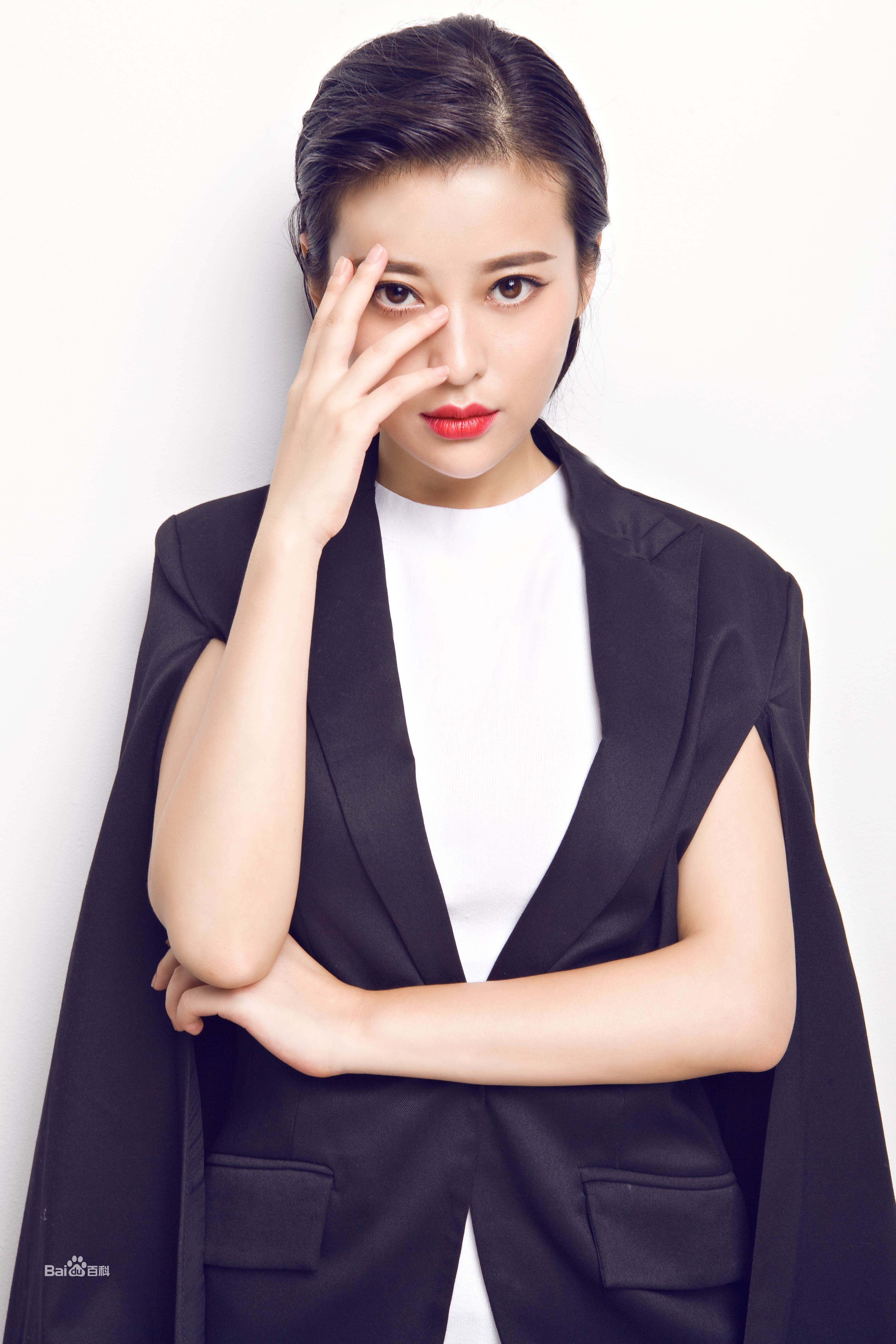 最新刘妙性感图片