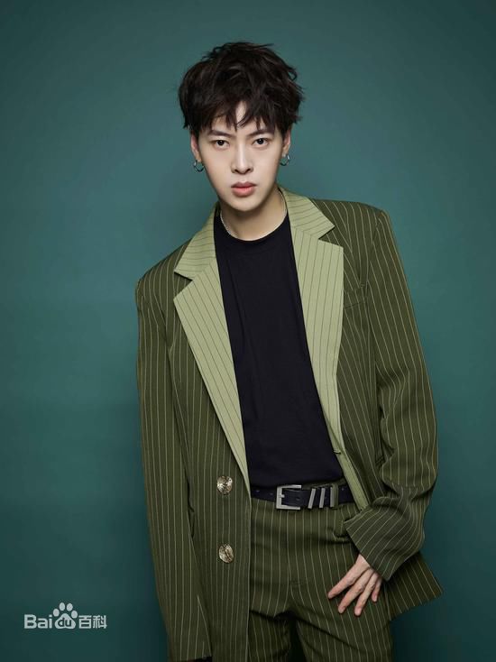 养鸡(YOUNG-G)前后照片