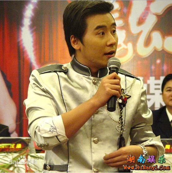 精选马可(Michael)在2007年参加《魔幻达人》中的图册