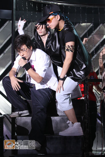 精选马可(Michael)在《挑战麦克风》中的图册