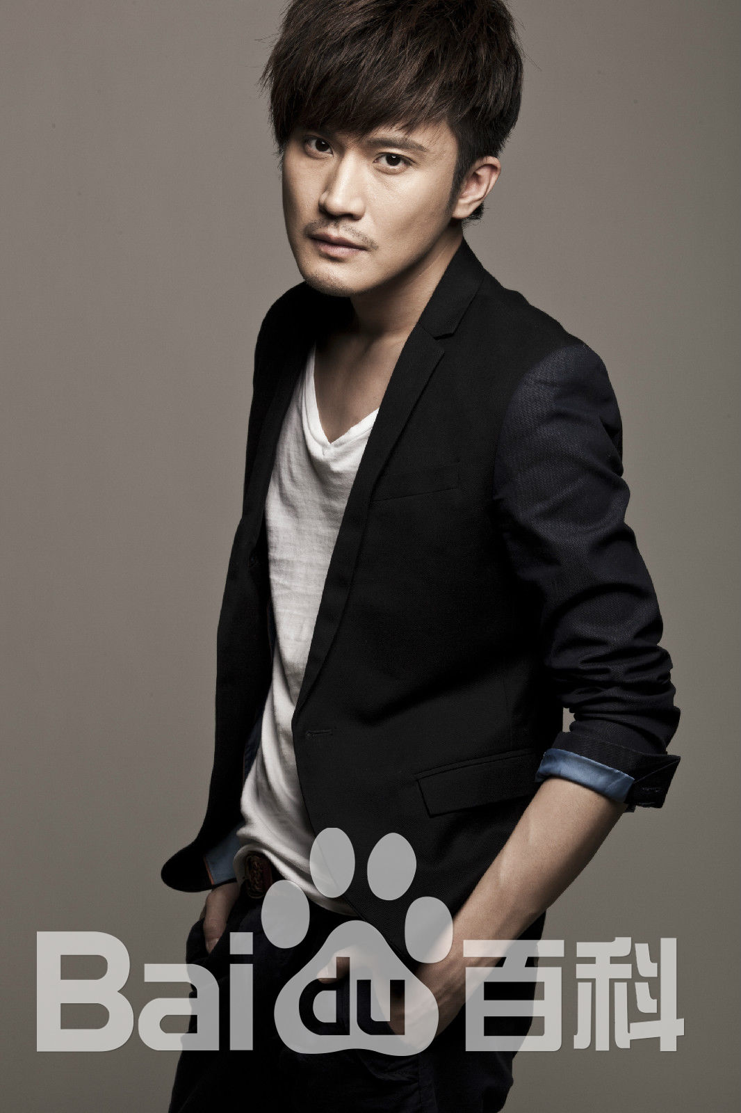 雷诺儿精选图册