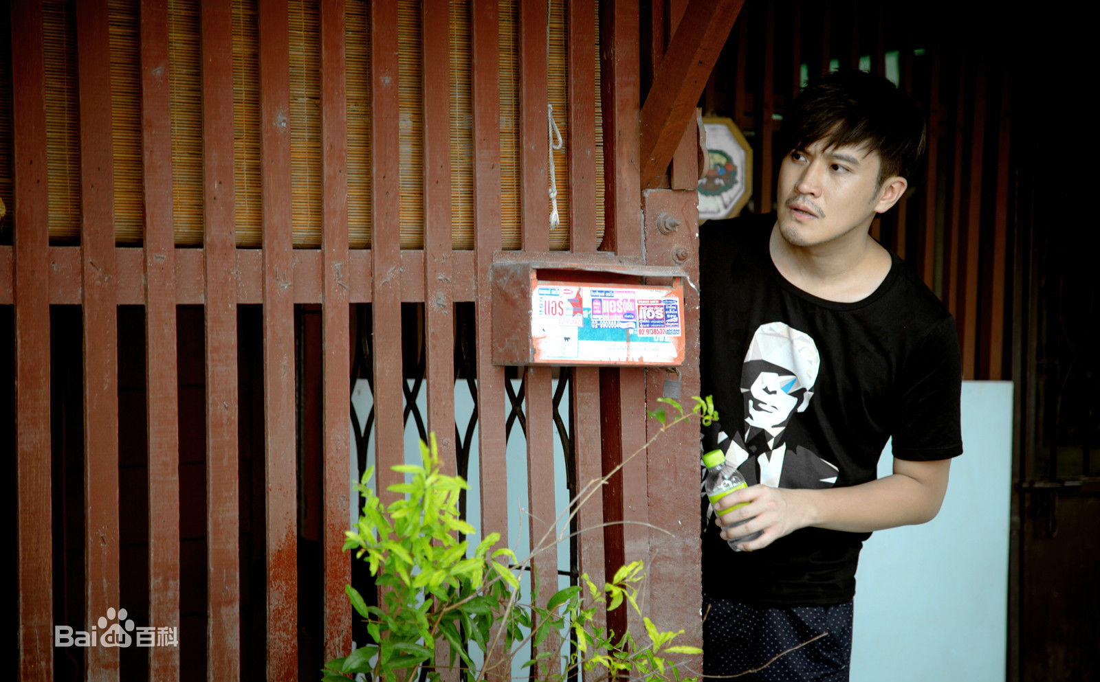 雷诺儿爱你，万缕千丝最优质剧照