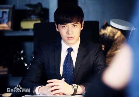 雷诺儿爱你，万缕千丝最优质剧照