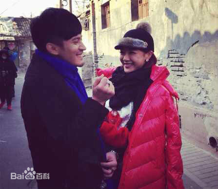 雷诺儿想明白了再结婚前后照片