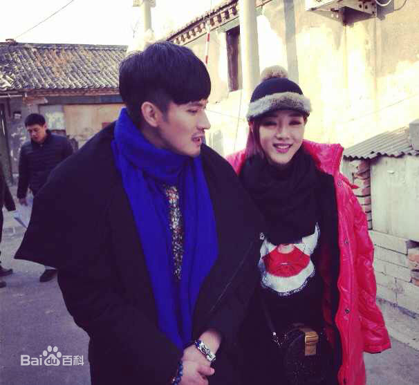 雷诺儿想明白了再结婚前后照片