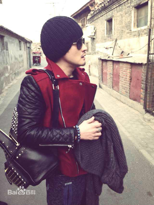 雷诺儿想明白了再结婚前后照片