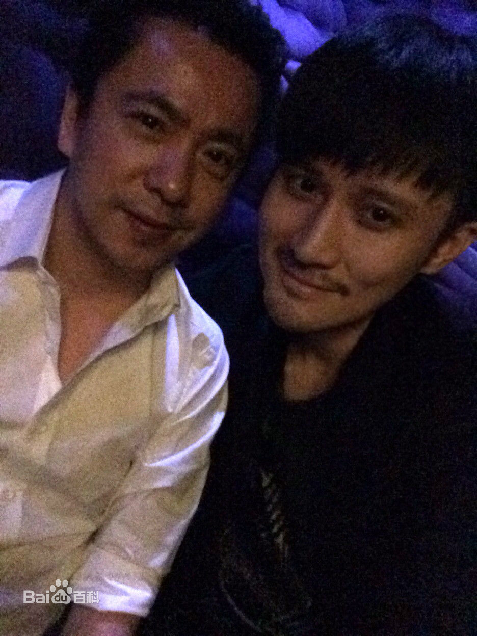 雷诺儿想明白了再结婚前后照片