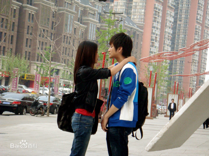 雷诺儿的个人图册性感图片图集