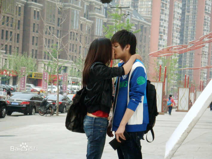 雷诺儿的个人图册性感图片图集