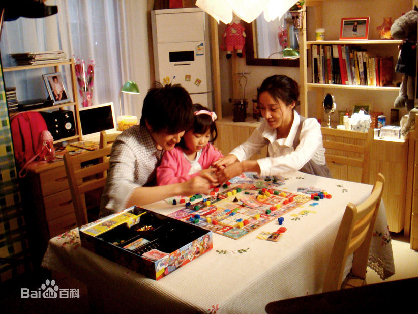 雷诺儿的个人图册素颜照壁纸