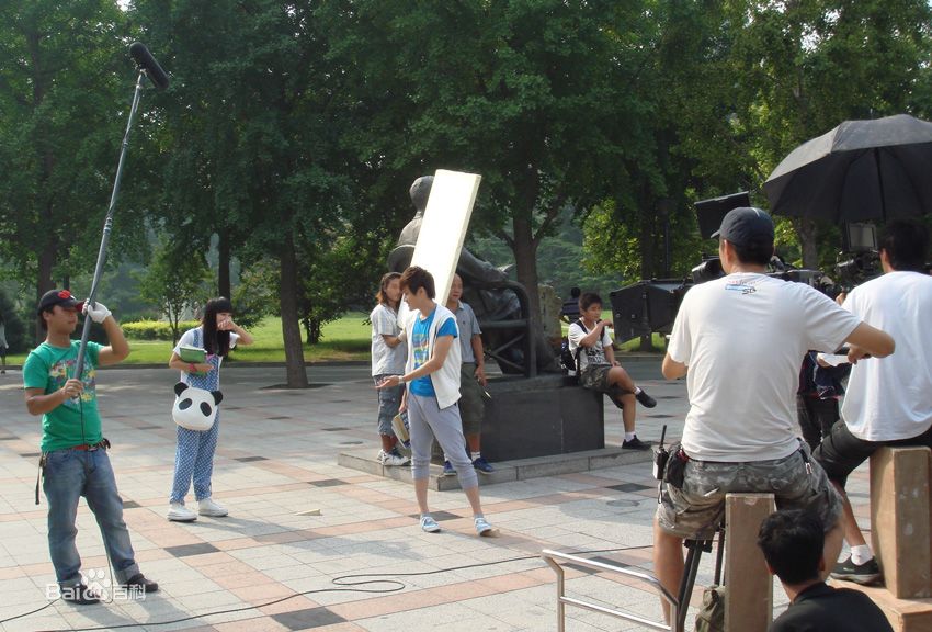 雷诺儿的个人图册素颜照相册