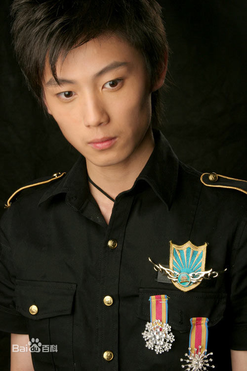 最新宋星翰在2006《加油！好男儿》中的壁纸