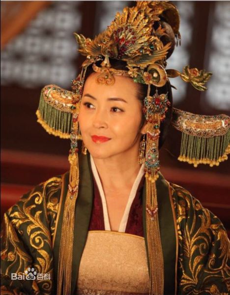 方晓莉最新剧照