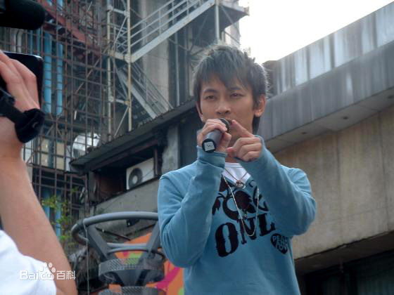 张智成(Z-Chen)校园活动壁纸壁纸