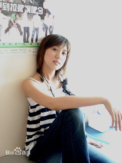 最优质罗忆诗(Eser Loo)生活照