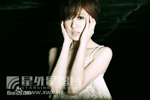 罗忆诗(Eser Loo) 专辑宣传照生活照相册