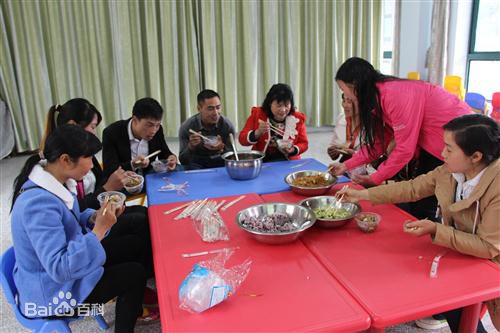 最新崔成国(Choi Seong-guk)壁纸