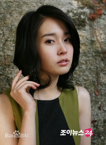 赵安()新闻图生活照