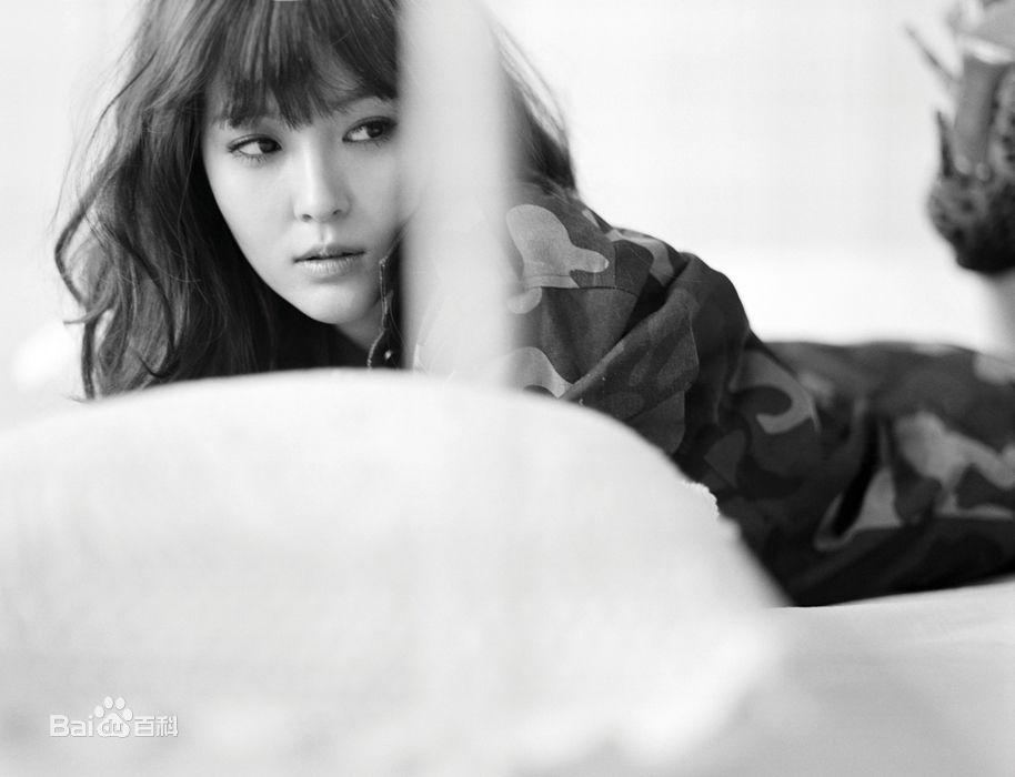 宝儿(Kwon BoA、、クォンボア)韩语七辑造型壁纸壁纸