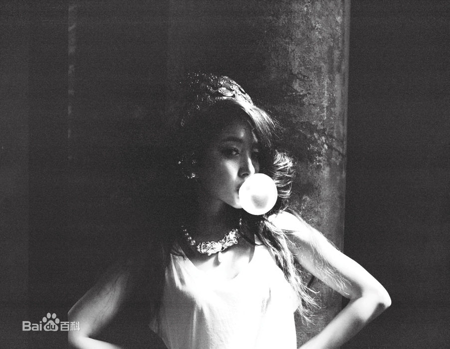 宝儿(Kwon BoA、、クォンボア)韩语七辑造型壁纸壁纸