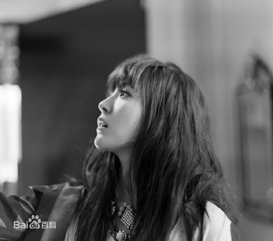 宝儿(Kwon BoA、、クォンボア)韩语七辑造型壁纸壁纸