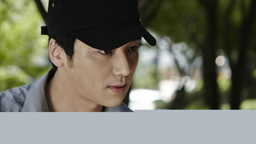 卞约汉(Byun Yo-han)三面镜子生活照