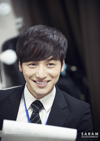 卞约汉(Byun Yo-han)未生壁纸壁纸