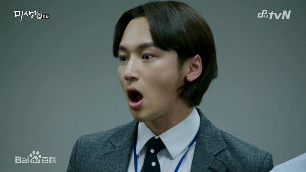 卞约汉(Byun Yo-han)未生壁纸壁纸