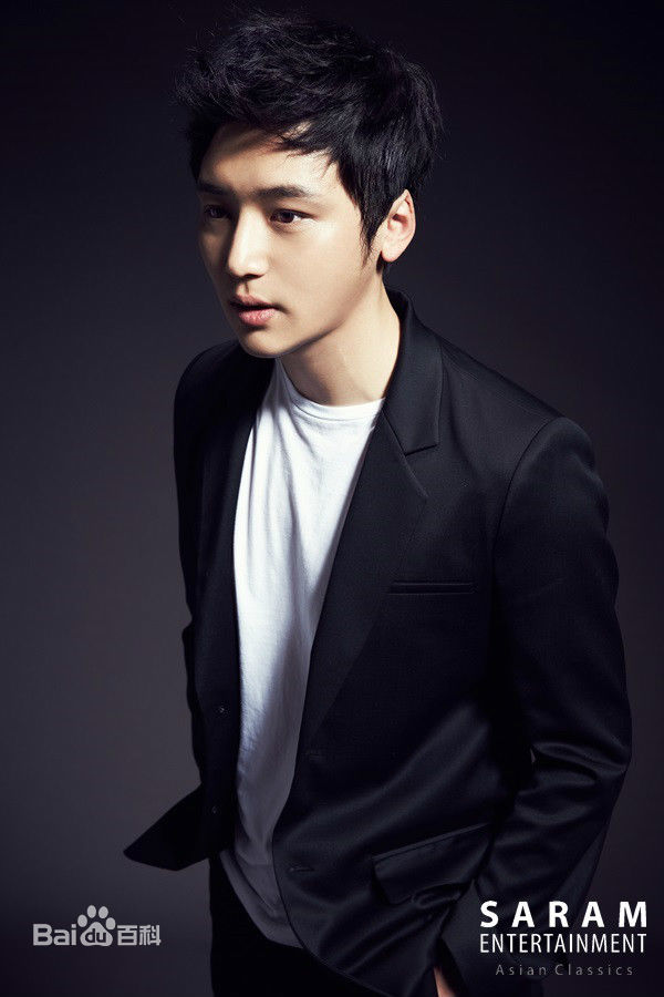 卞约汉(Byun Yo-han)资料图性感图片壁纸