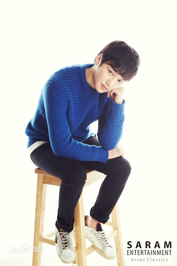 卞约汉(Byun Yo-han)资料图性感图片壁纸