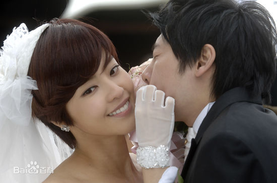 李允智(Lee yong ji)《蒲公英家族》最优质剧照