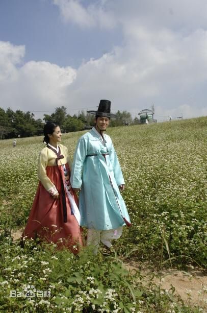 李允智(Lee yong ji)《童真夫妇》最优质剧照