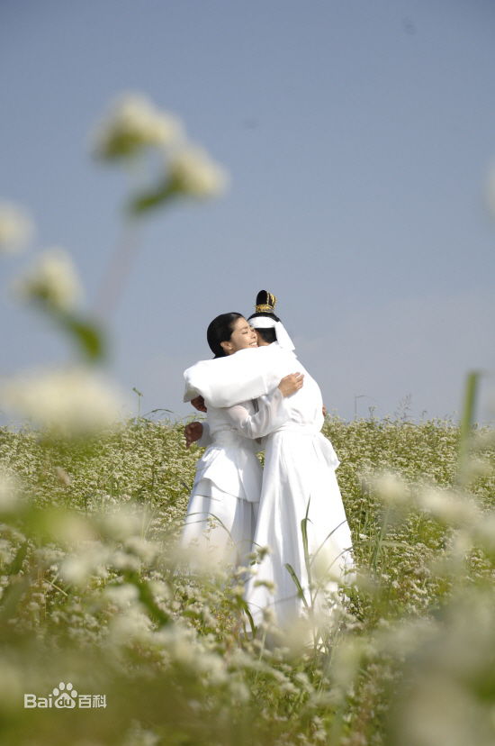 李允智(Lee yong ji)《童真夫妇》最优质剧照