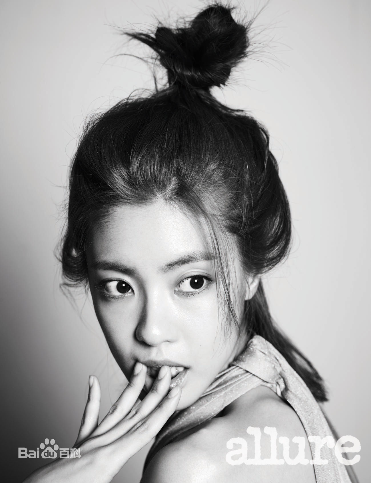 李允智(Lee yong ji)李允芝 杂志