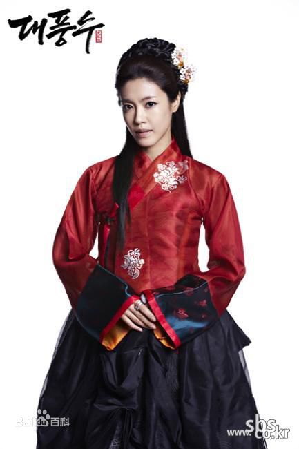 李允智(Lee yong ji)大风水性感图片图集