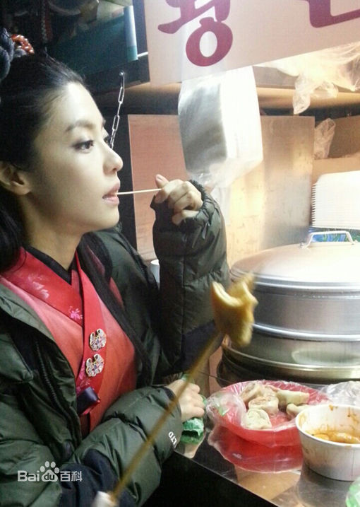 李允智(Lee yong ji)大风水性感图片图集