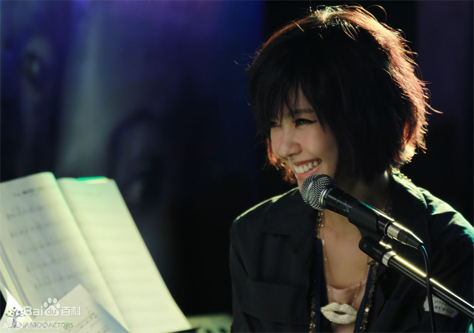 最新李允智(Lee yong ji)精彩图册