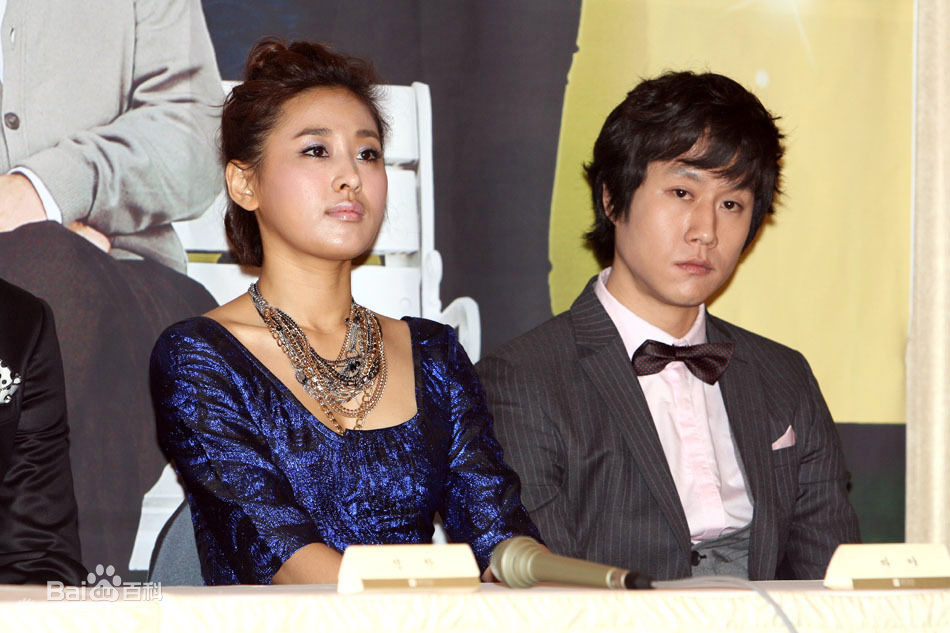 最新李允智(Lee yong ji)精彩图册