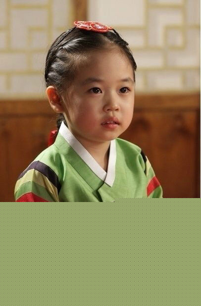 金柳彬(，Kim Yoo Bin)电视剧前后照片