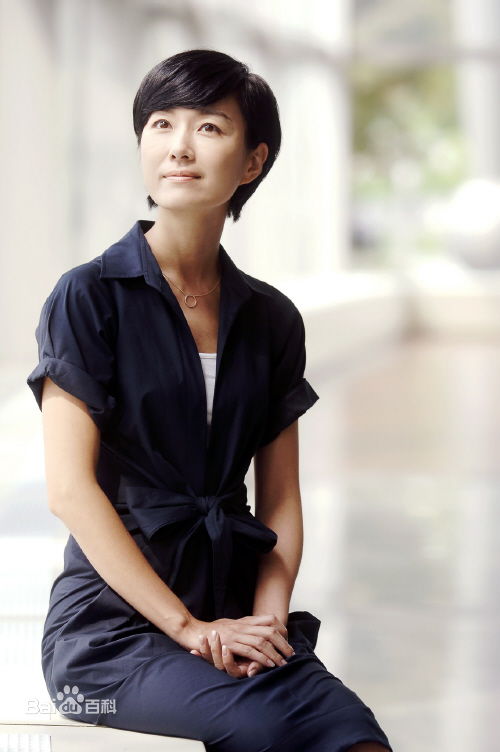 吴妍秀(韩文： 日文：オ·ヨンス)前后照片