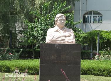 王卫国路遥壁纸壁纸