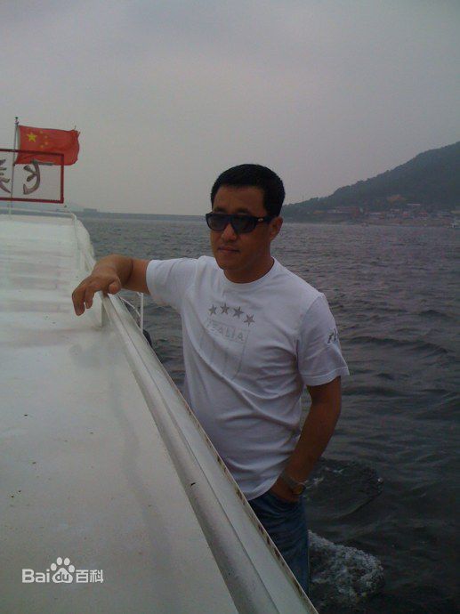 王小宝生活照性感图片图集