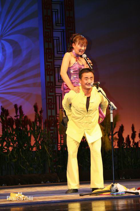 王小宝在舞台剧照