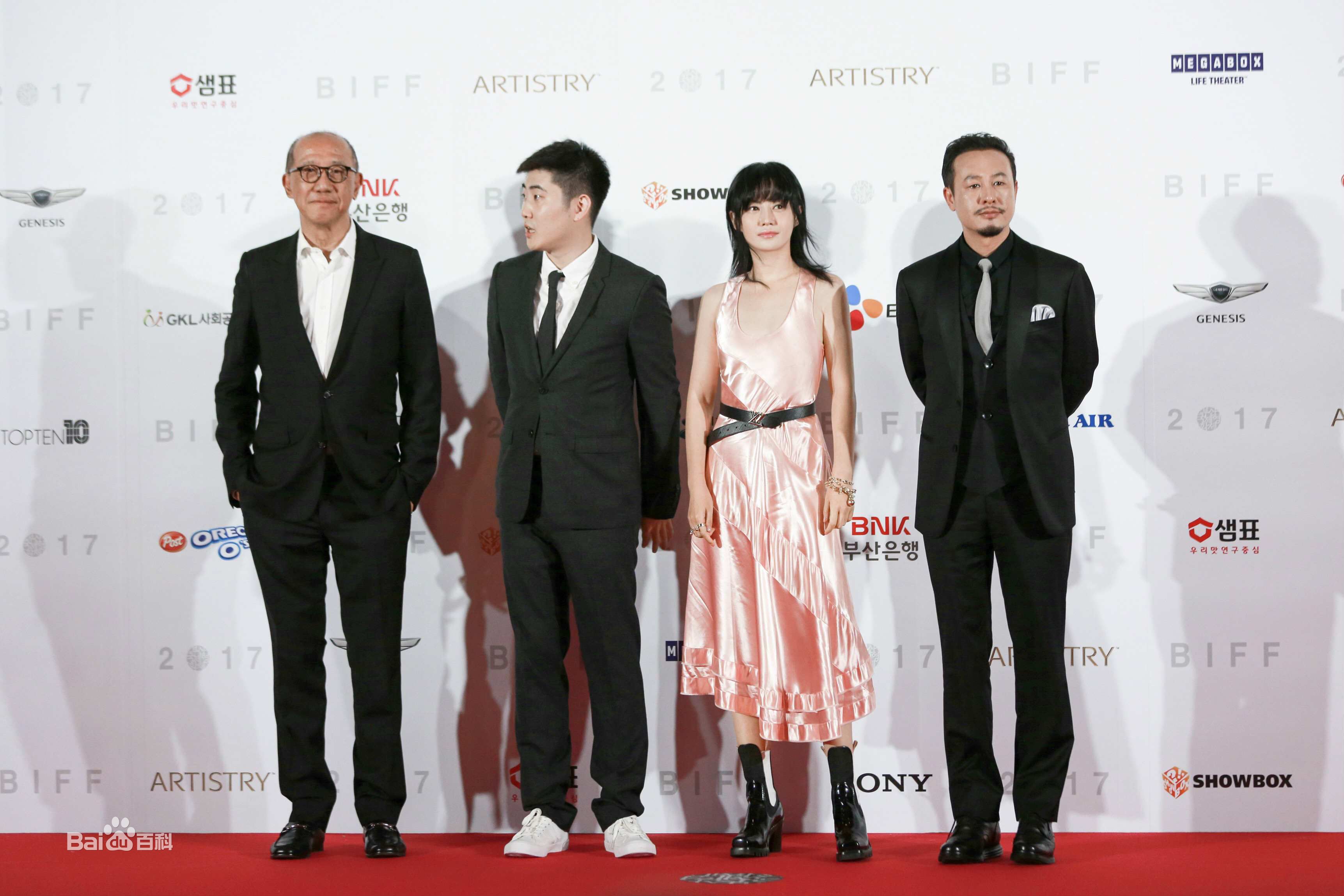 周全(Zhou Quan)获奖壁纸壁纸