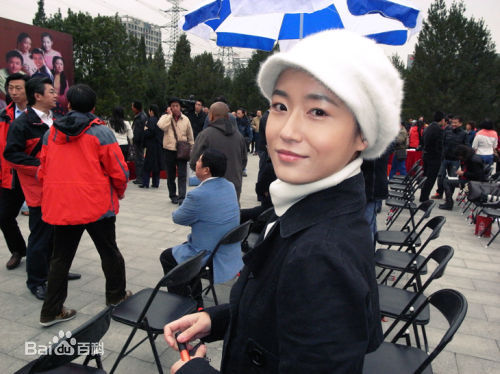 丁洋参演电视剧《人活一张脸》精选剧照