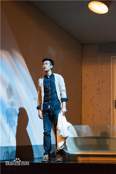 最优质戴墨在话剧《面包树上的女人》中的